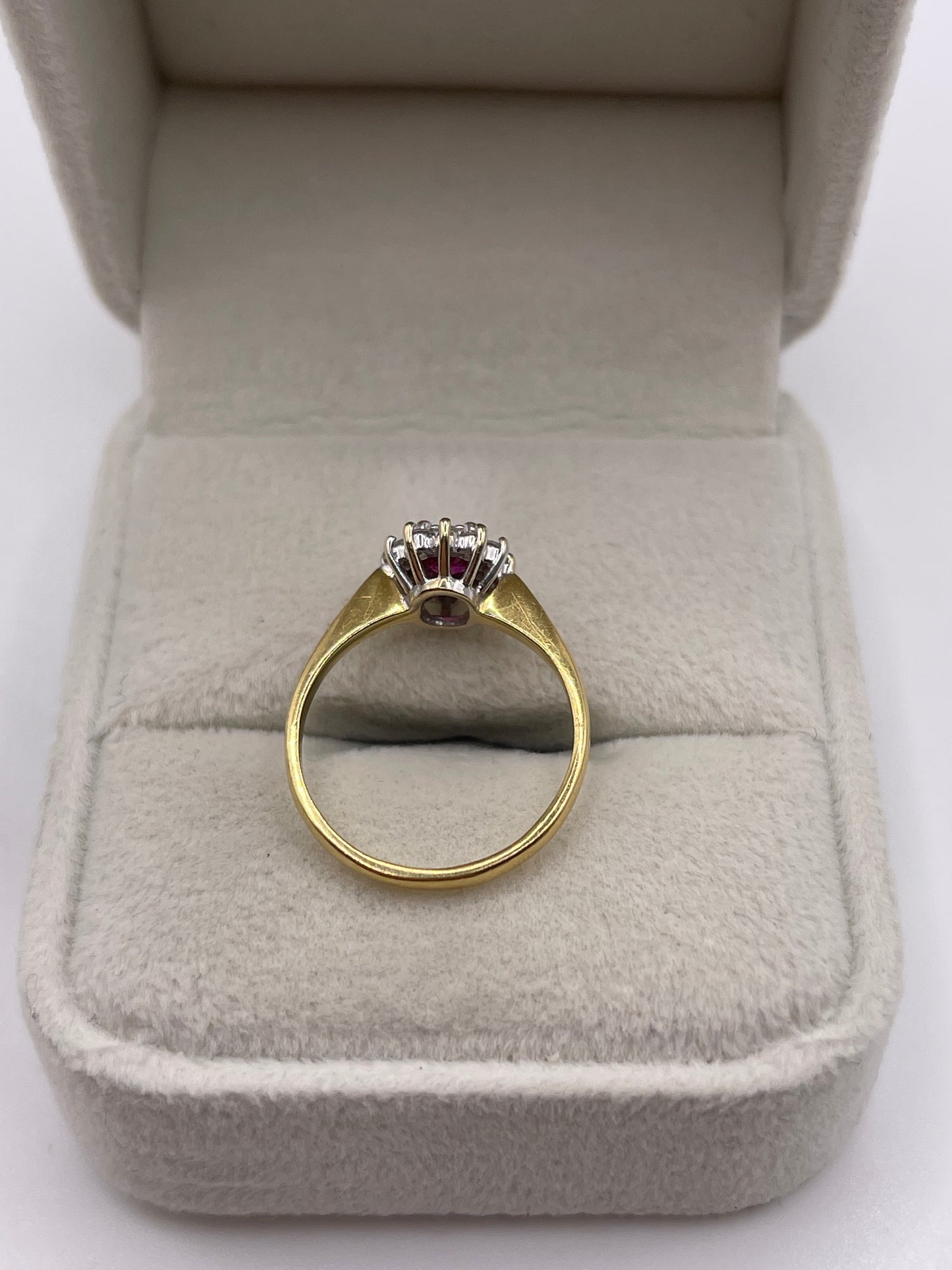 18ct gold ruby and diamond ring