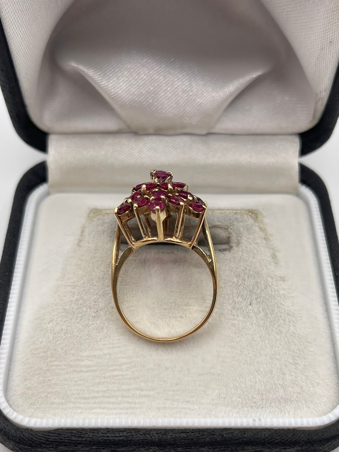 9ct gold ruby cluster ring