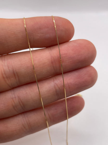 9ct gold chain 588