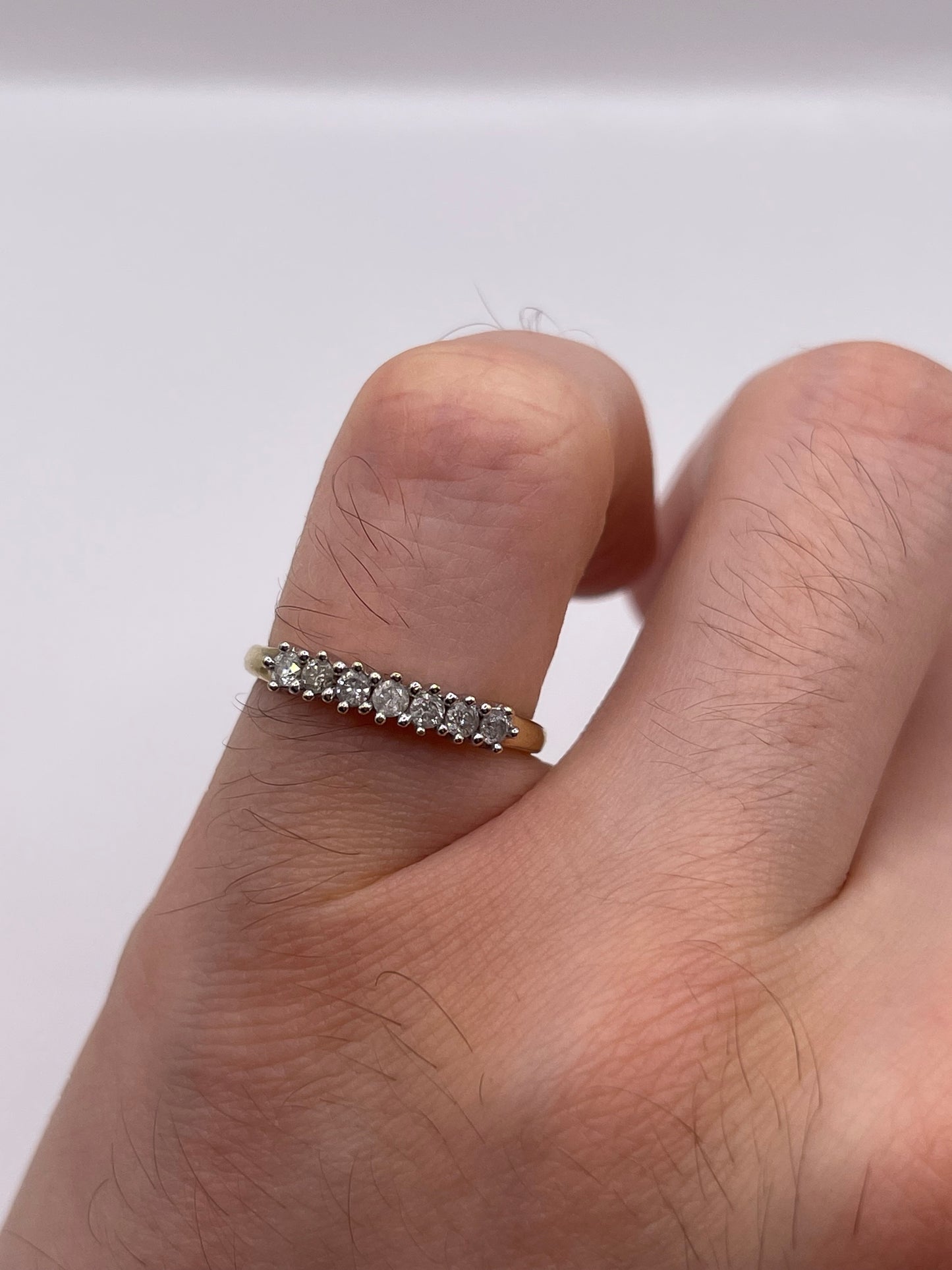 9ct gold 35 point diamond ring