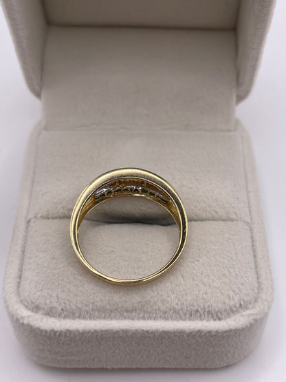 9ct gold emerald and diamond ring