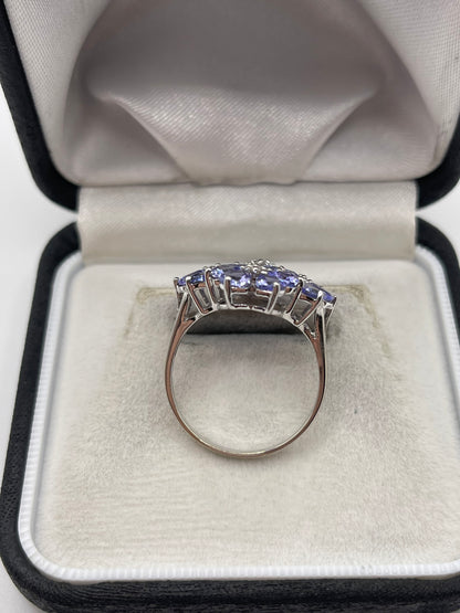 9ct white gold tanzanite and diamond ring