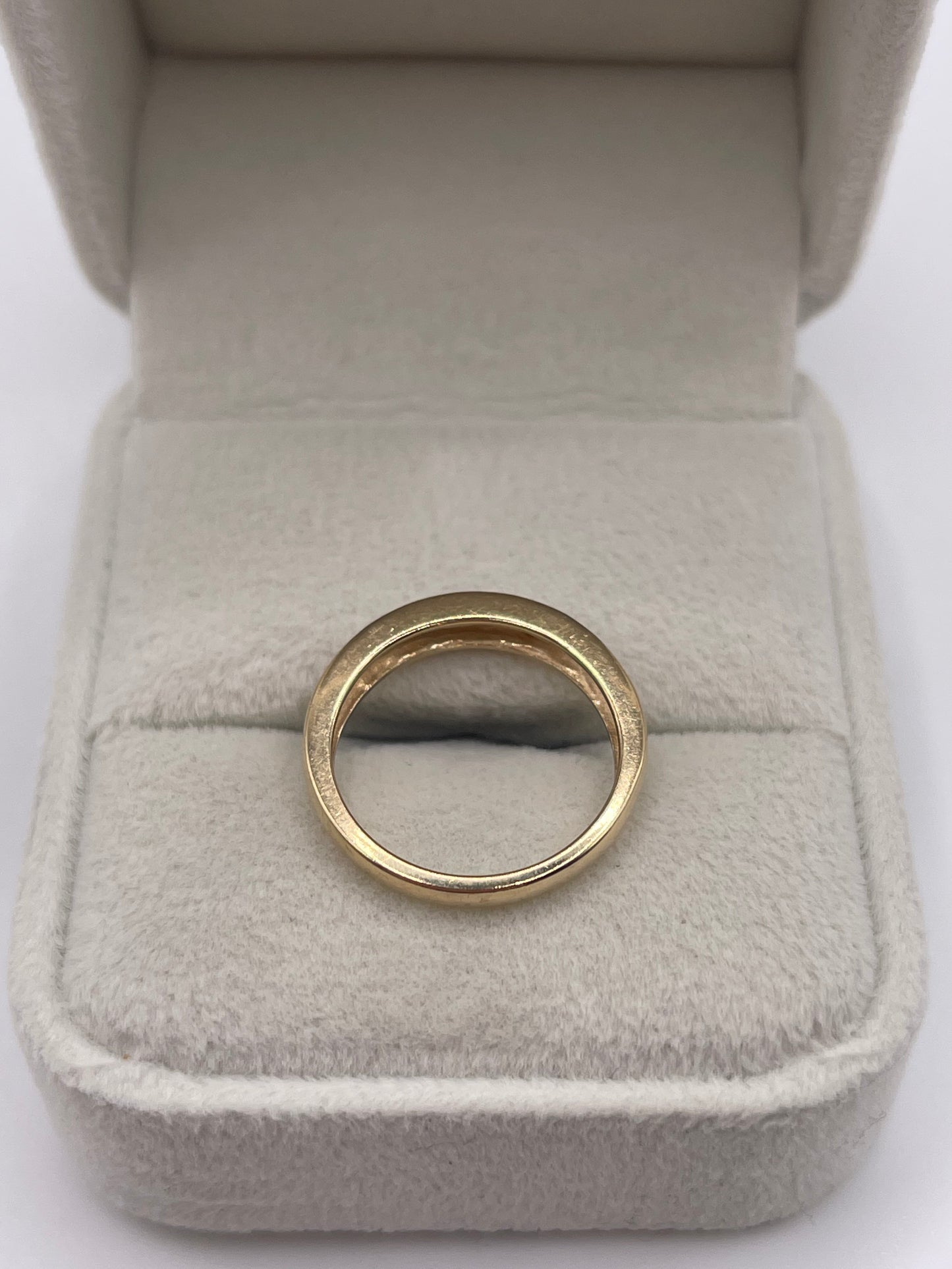 9ct gold cognac diamond ring