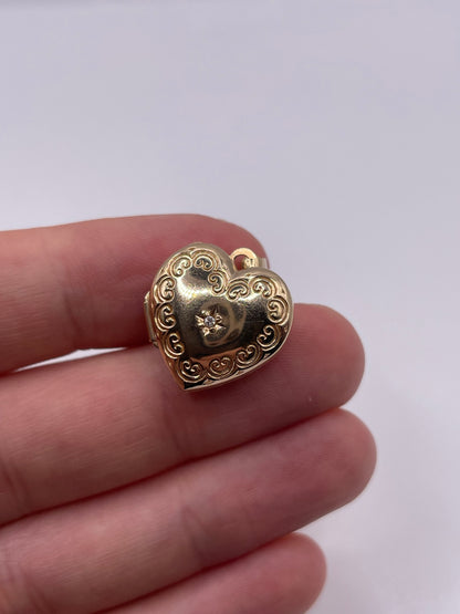 9ct gold diamond heart locket