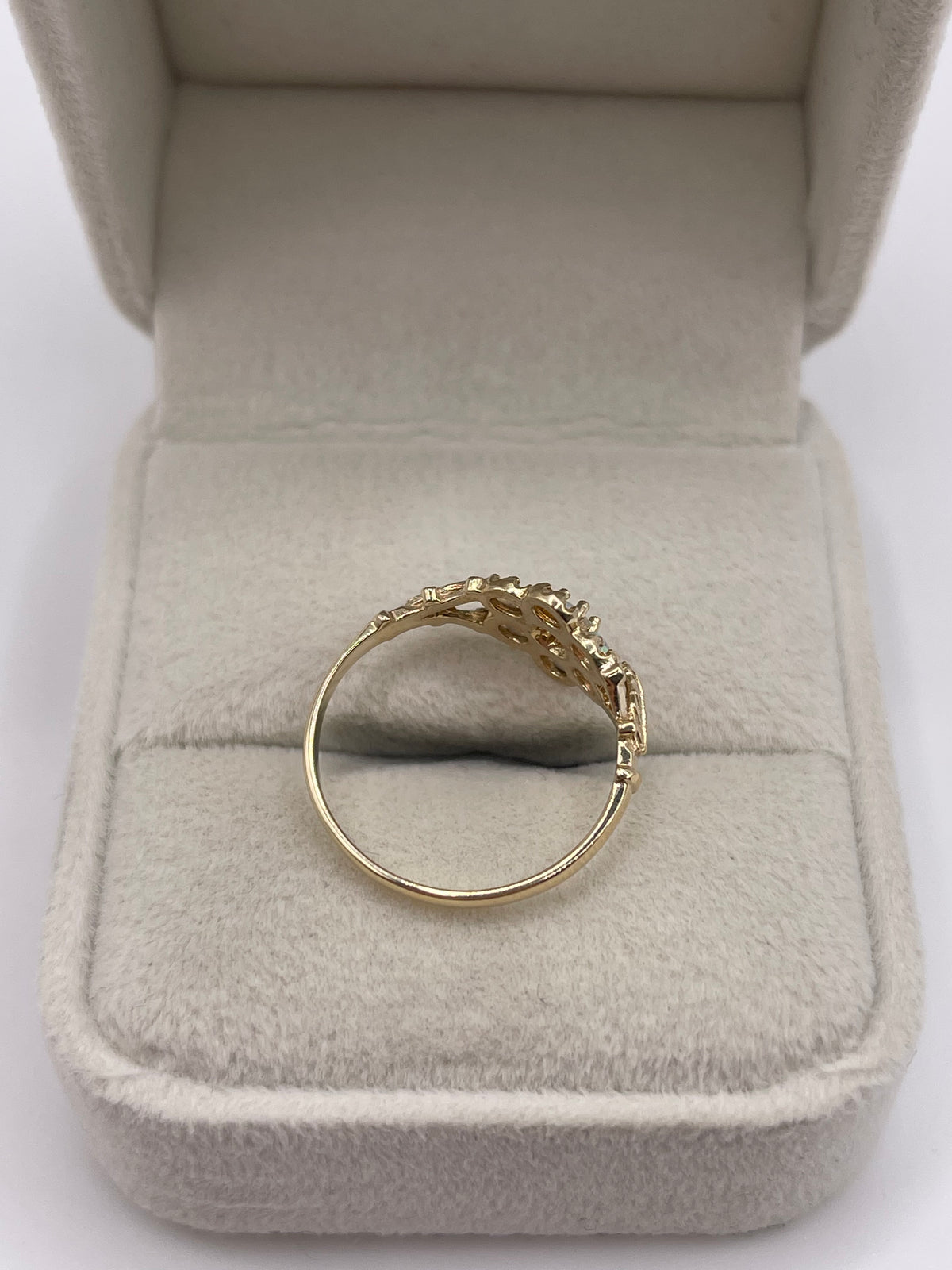 9ct gold opal cluster ring