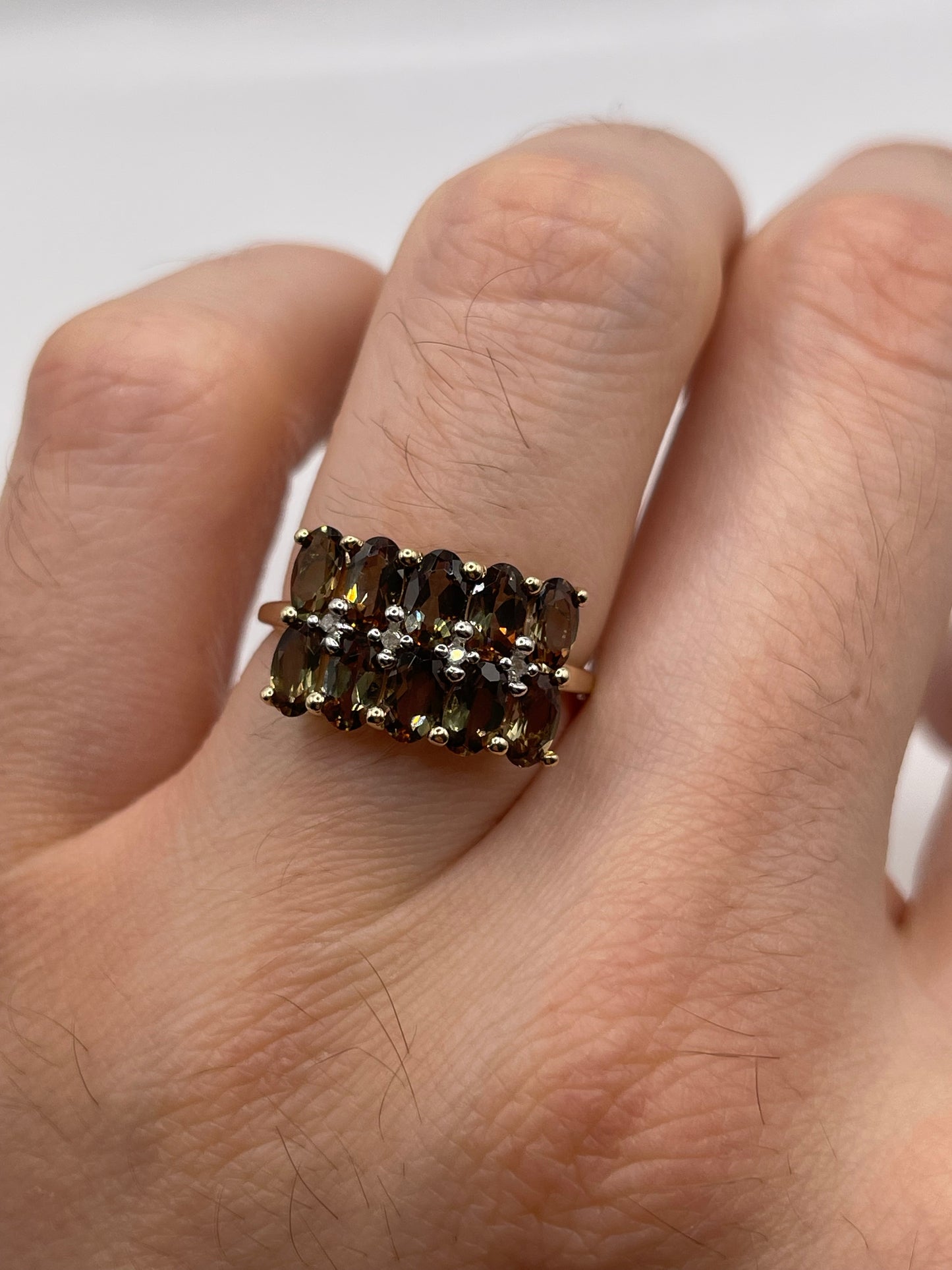 9ct gold quartz and diamond ring