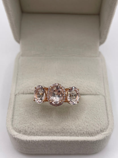 9ct rose gold morganite and diamond ring