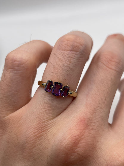 9ct gold amethyst and diamond ring