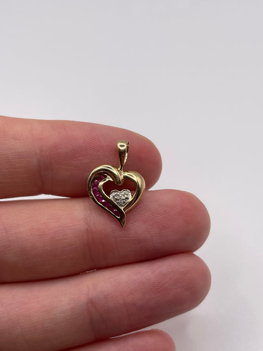 9ct gold ruby and diamond heart pendant