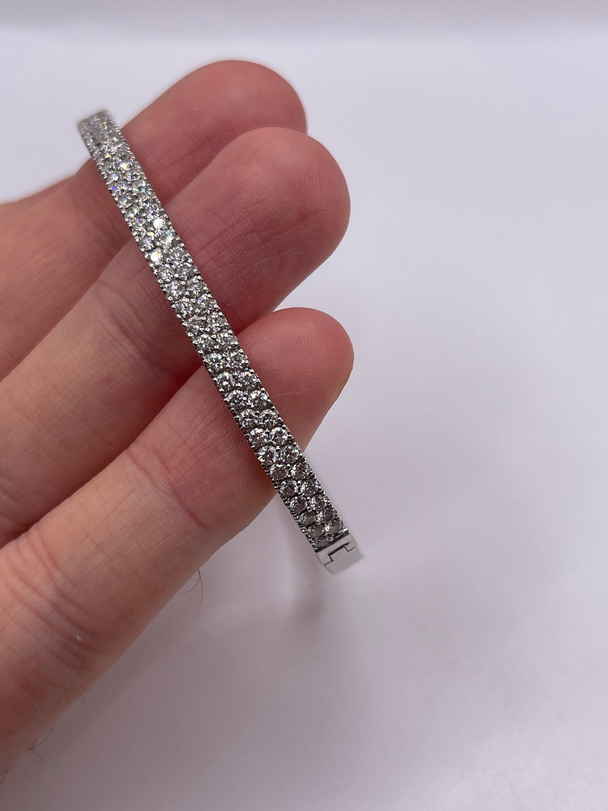 18ct white gold diamond cluster bangle