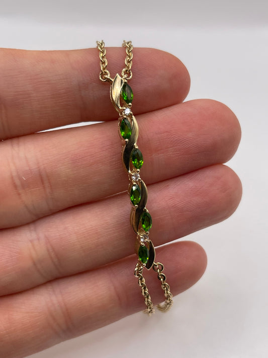 9ct gold diopside and zircon bracelet