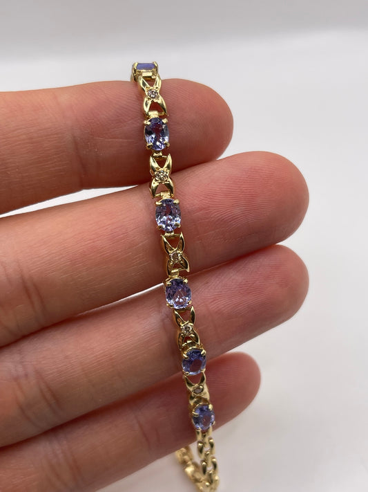14ct gold tanzanite and diamond bracelet