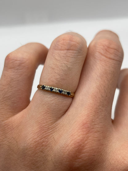 9ct gold sapphire and diamond ring