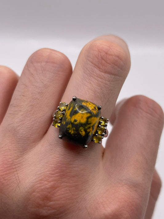 Silver gemstone ring