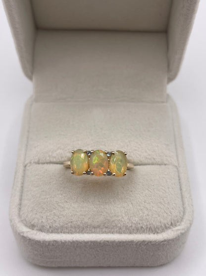 9ct gold opal and alexandrite ring