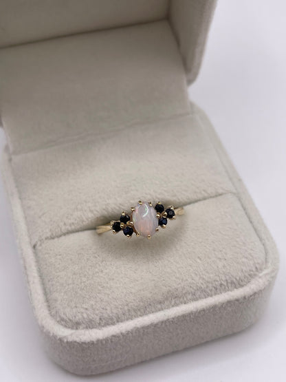 9ct gold opal and sapphire ring