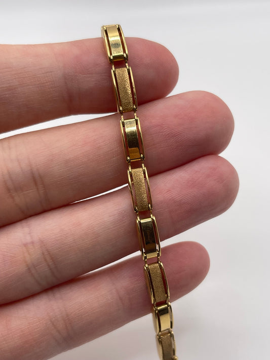 9ct gold bracelet