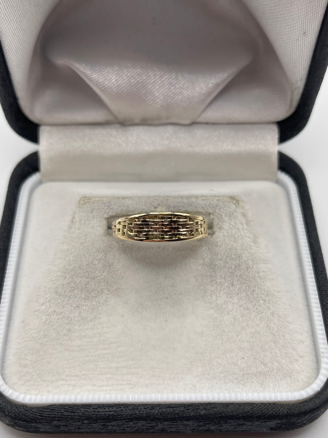 9ct tri gold ring