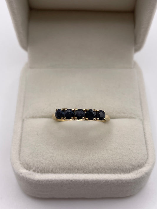 9ct gold sapphire ring