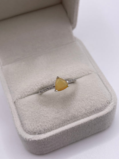 9ct gold opal and diamond ring