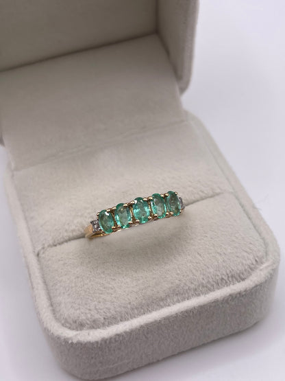 9ct gold emerald and zircon ring
