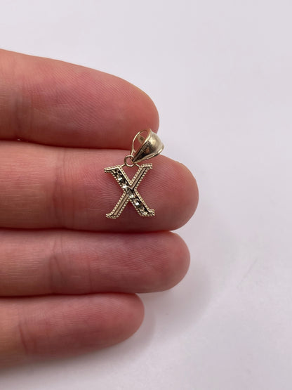 9ct gold initial X pendant