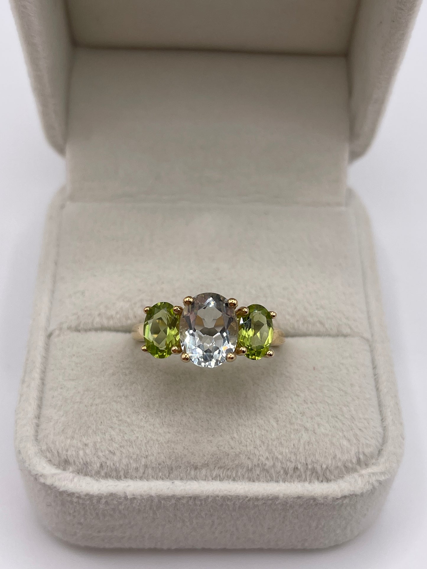 9ct gold green amethyst and peridot ring