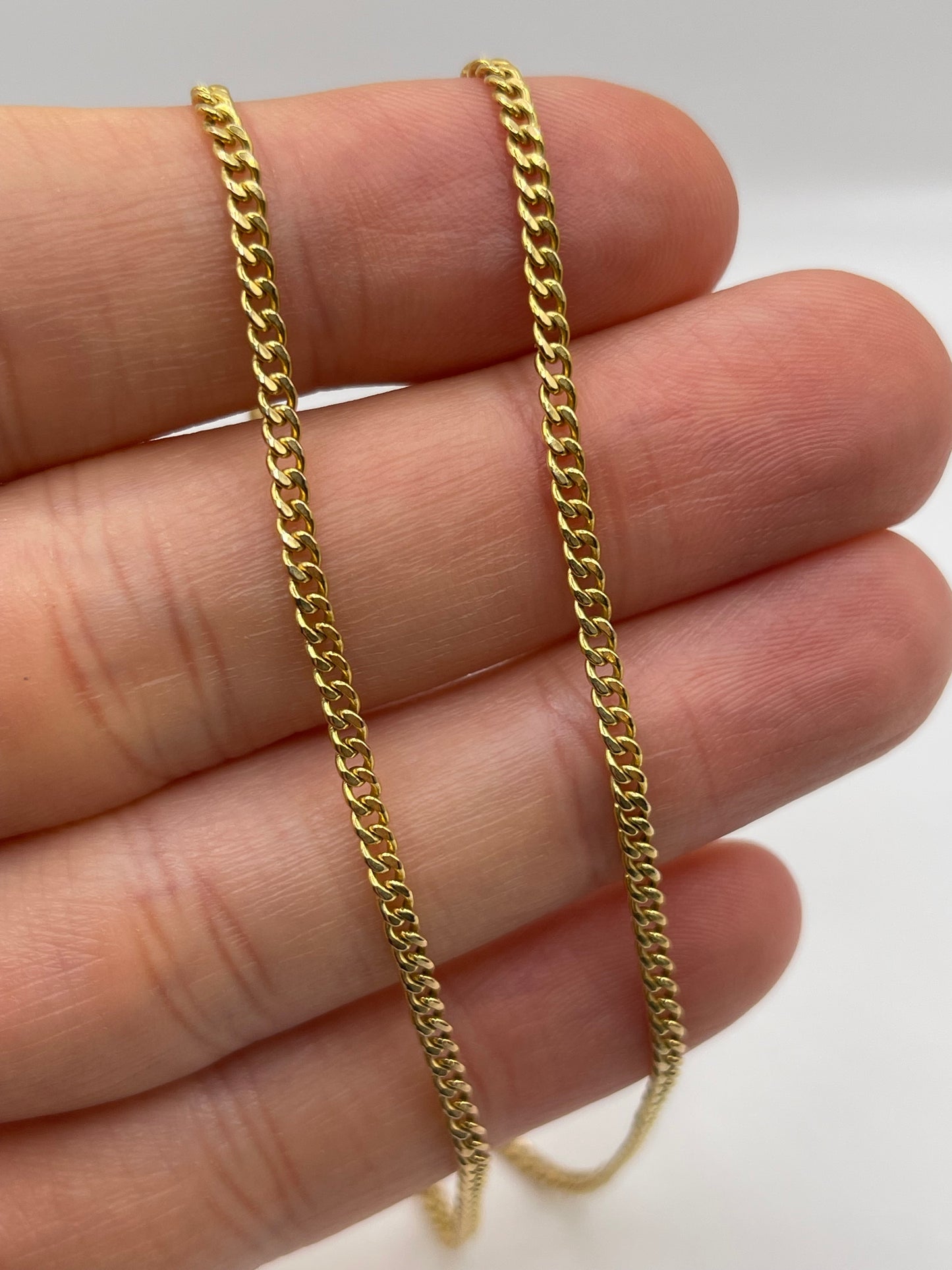 9ct gold chain 471