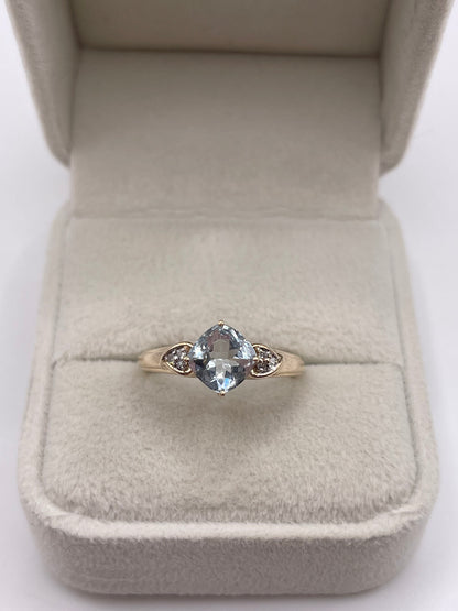 9ct gold aquamarine and diamond ring