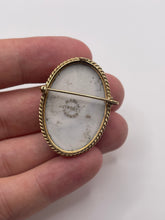 Load image into Gallery viewer, 9ct gold Limoges brooch
