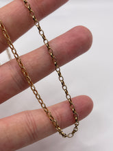 Load image into Gallery viewer, 9ct gold chain 265
