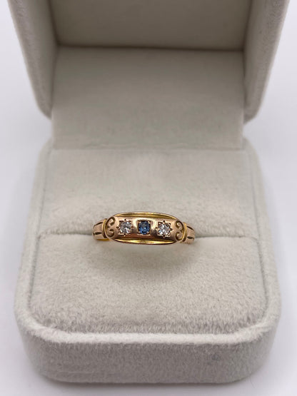 Antique 15ct gold sapphire and diamond ring