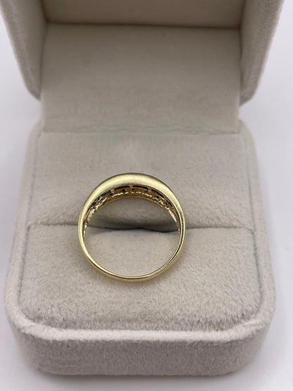 9ct gold diamond cluster ring