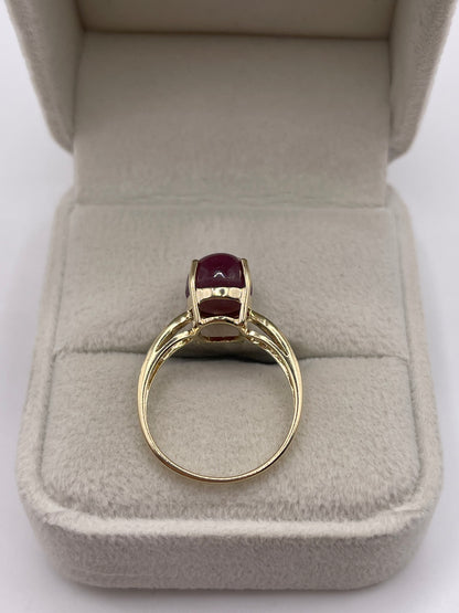 9ct gold star ruby and diamond ring