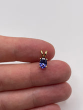 Load image into Gallery viewer, 9ct gold tanzanite pendant
