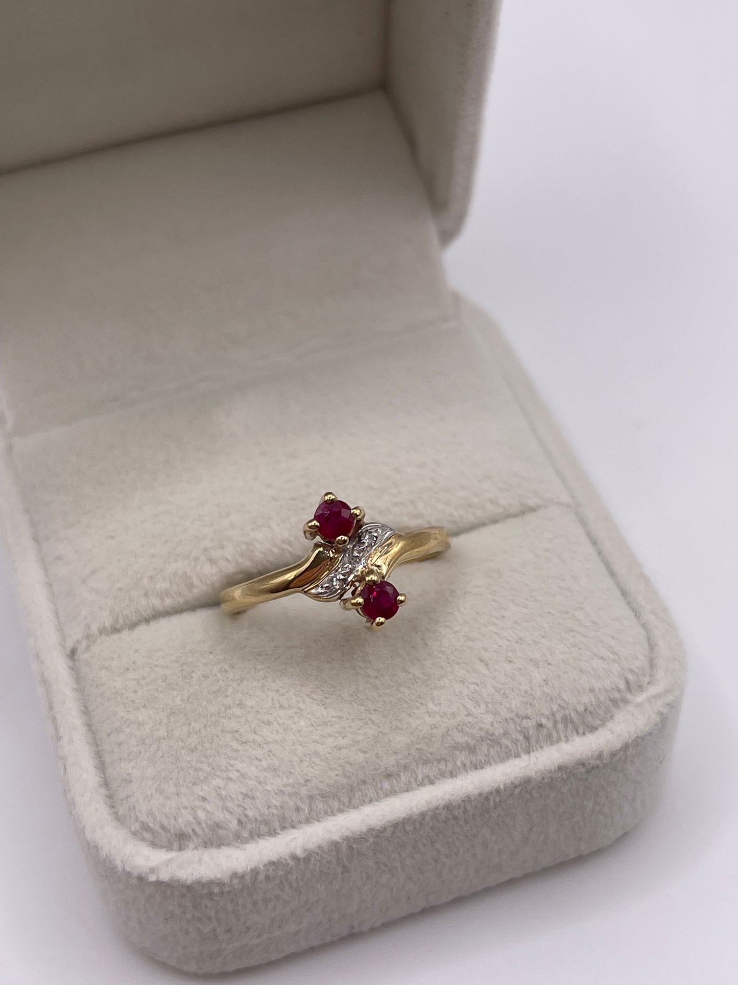 9ct gold ruby and diamond ring