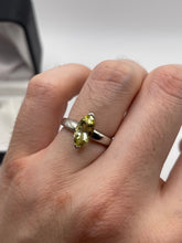 Load image into Gallery viewer, 9ct white gold quartz ring
