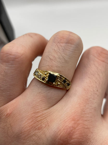 9ct gold diamond cluster ring