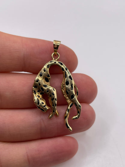 Heavy 14ct gold enamel panther pendant