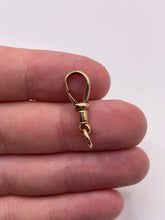 Load image into Gallery viewer, 9ct gold dog clip 13
