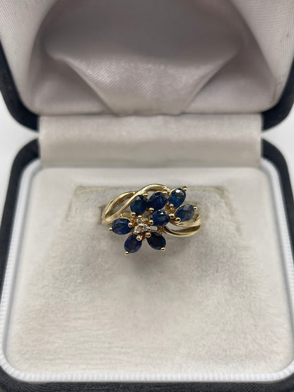 9ct gold sapphire and diamond ring