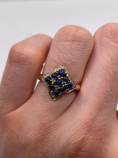 9ct gold cabochon sapphire and diamons ring