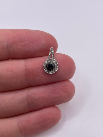 9ct white gold diamond cluster pendant