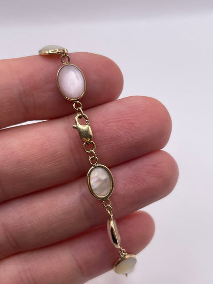 9ct gold mother of pearl bracelet