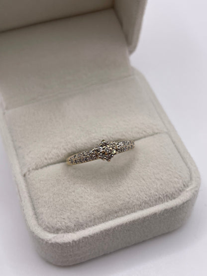 9ct gold diamond cluster ring