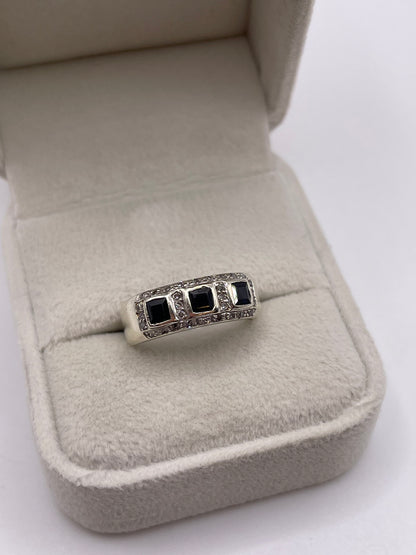 9ct white gold sapphire and diamond ring