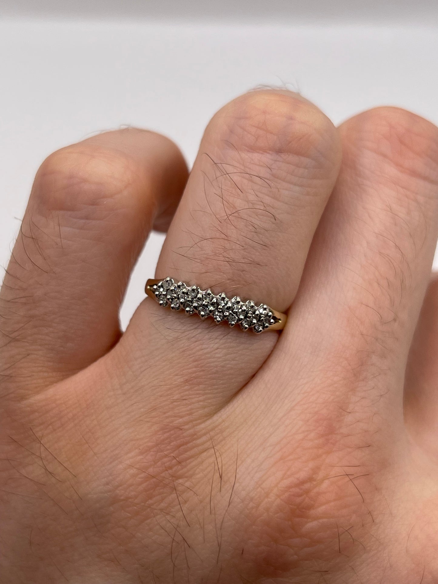 9ct gold diamond ring