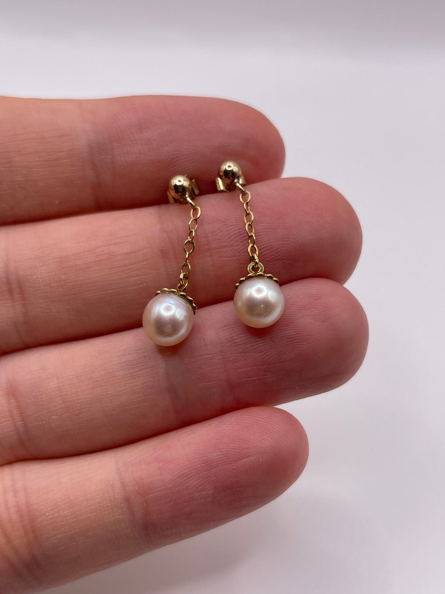 9ct gold pearl earrings