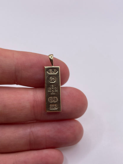 9ct gold ingot pendant
