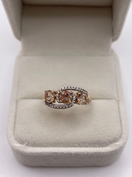 9ct gold morganite and zircon ring